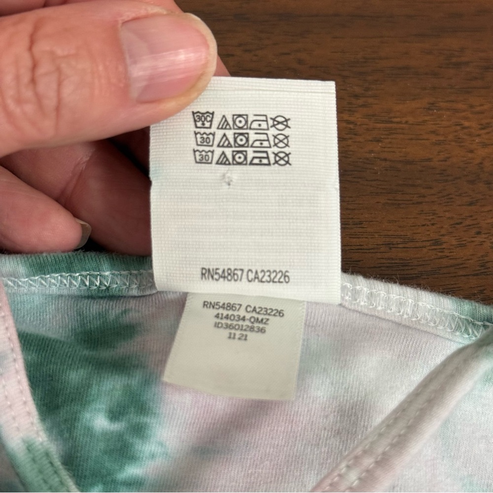 PINK by Victoria Secret Tie-Dye Spaghetti Strap Racerback Crop Top. Size Large - Picture 6 of 8